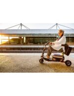 Trottinette électrique pliable à 3 roues ATTO Sport avec accoudoirs – Image 8